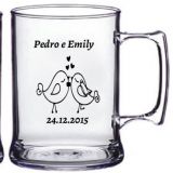 Canecas de acrílico personalizadas