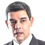 Celebrante - Mestre de Cerimônias Walter Cunha
