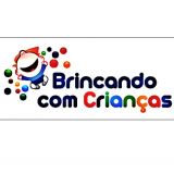 Brincando com Crianças