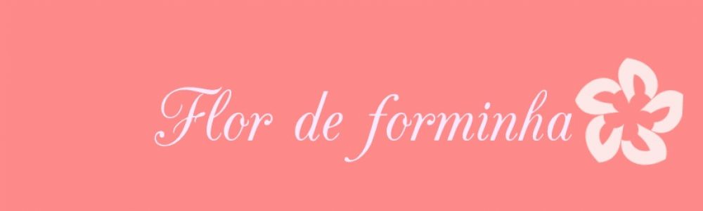 Forminhas de flor para doces.