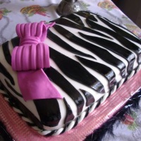 Bolo caixa de zebra