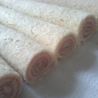 Bolo de Rolo (recheio de doce de leite ou goiabada)