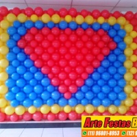 Painel Balões Herói