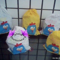 Mochila Galinha Pintadinha