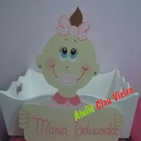 CESTA MATERNIDADE MENINA COM PLAQUINHA