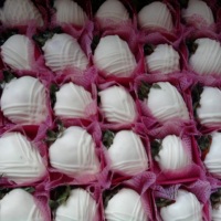 Morangos personalizados (noivinhas)
