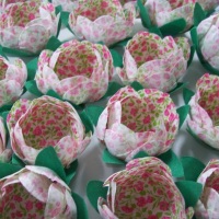 Forminha de tecido para doces modelo botão de rosa
