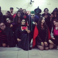 Monstros infantis Halloween