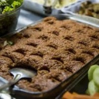 Que tal um maravilhoso quibe assado para um jantar com seus amigos? Peça e a Bendita Gula entrega em