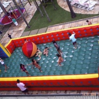 Futebol de Sabão com Super Ball