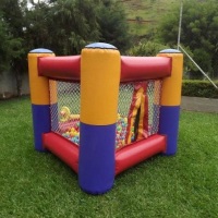 Piscina de bolinha