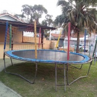 Cama elástica grande
