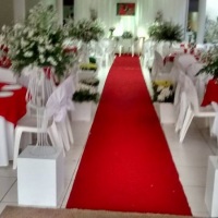 Decoração interna do espaço para o casamento