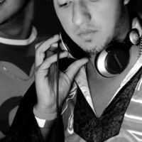 ESPAÇO SOMENTE PARA SEU DJ