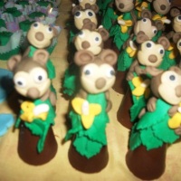 Macaquinho no cone.