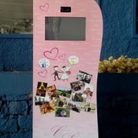 Totem com Skin personalizável.