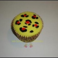 Cupcake Personalizado com Pasta Americana