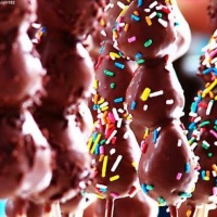 UVA COM CHOCOLATE