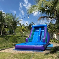 Toboágua com piscina
Indicado pra adultos e crianças