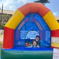 Piscina de bolinhas Colorê
Até 5 anos