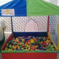 Piscina de bolinhas 1,5m x 1,5m