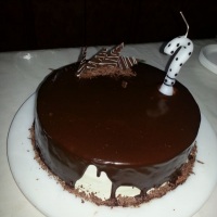 Bolo de chocolate com mousse de chocolate