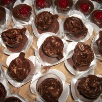 Xícara de chocolate com ganache de café