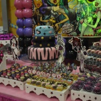 Mesa de festa infantil tema Monster High:
Mesa de festa infantil tema Monster High:
Kit provençal,
