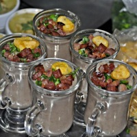 Caldinho de feijão, comida de boteco