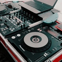 DJs para Aniversários, Casamentos, 15 anos, Formaturas, Eventos Empresariais em São José dos Campos,