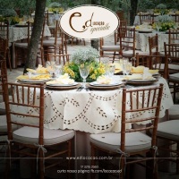 Mesa com cadeiras