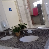 wc e wc para cadeirantes