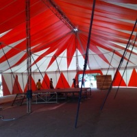 tenda tencionada