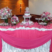 Mesa do bolo (debutante)