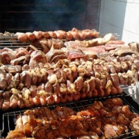 Trabalhamos com churrascos