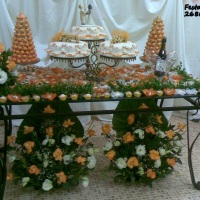 mesa de vidro com pe de ferro