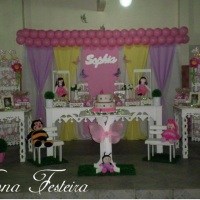 FESTA BONECAS NO JARDIM