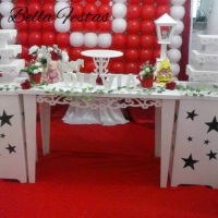 Chá de bebê vermelho e branco