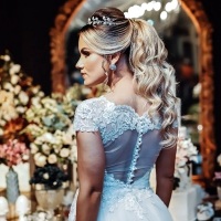 Nossos Vestidos de Noiva são cheios de deatlhes que vão deixá-la ainda mais linda.