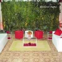 Espaço lounge com paisagismo