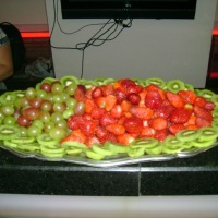 FRUTAS PRONTAS E DECORAÇÃO PARA CAPIROSKA