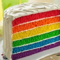 Bolo arco iris R$ 60,00 o kilo