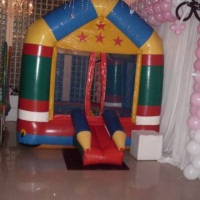 CASA DE BOLINHA INFLÁVEL