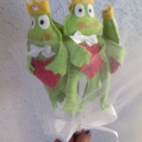 Buque de sapinho 6 sapinhos R$70,00