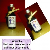 mini vinho para padrinhos