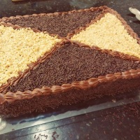 Bolo chocolate e castanha