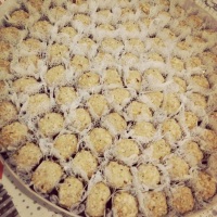 Doces (brigadeiro de castanha)