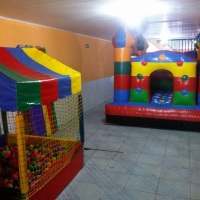 Castelo e Piscina de bolinhas