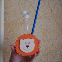 porta lapís leão