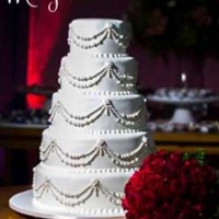 Bolo de casamento para celebrar a união de Priscilla e Bruno